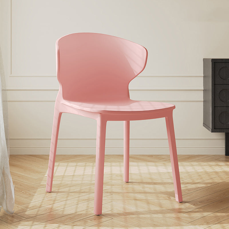 Moderner minimalistischer geometrischer PP-Kunststoff stapelbarer Esszimmerstuhl Rückenlehne ohne Armlehnen für Esszimmer 