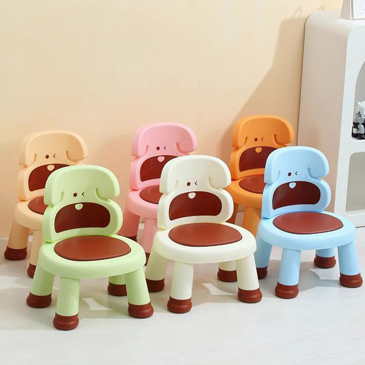 Moderner Art Deco Cartoon Hund-förmiger PP Kunststoff Kinderhocker Rückenlehne ohne Armlehnen für Wohnzimmer 