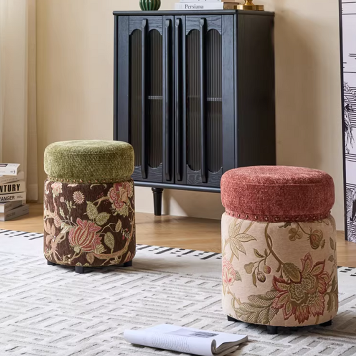 Traditioneller europäischer Hocker aus Massivholz mit Chenille-Polsterung und Gummibasis, zylindrisch, ohne Rückenlehne und Armlehnen für das Schlafzimmer 