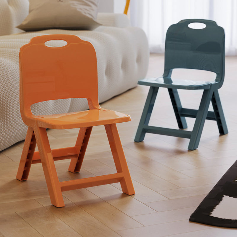 Chaise pliante pour enfants en plastique PP, moderne, minimaliste, rectangulaire incurvée, sans dossier ni accoudoirs, pour salon et bureau 