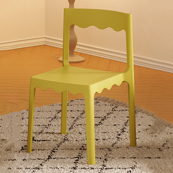 Chaise de salle à manger empilable carrée en plastique PP, style nordique contemporain, sans accoudoirs, avec dossier, pour salle à manger 