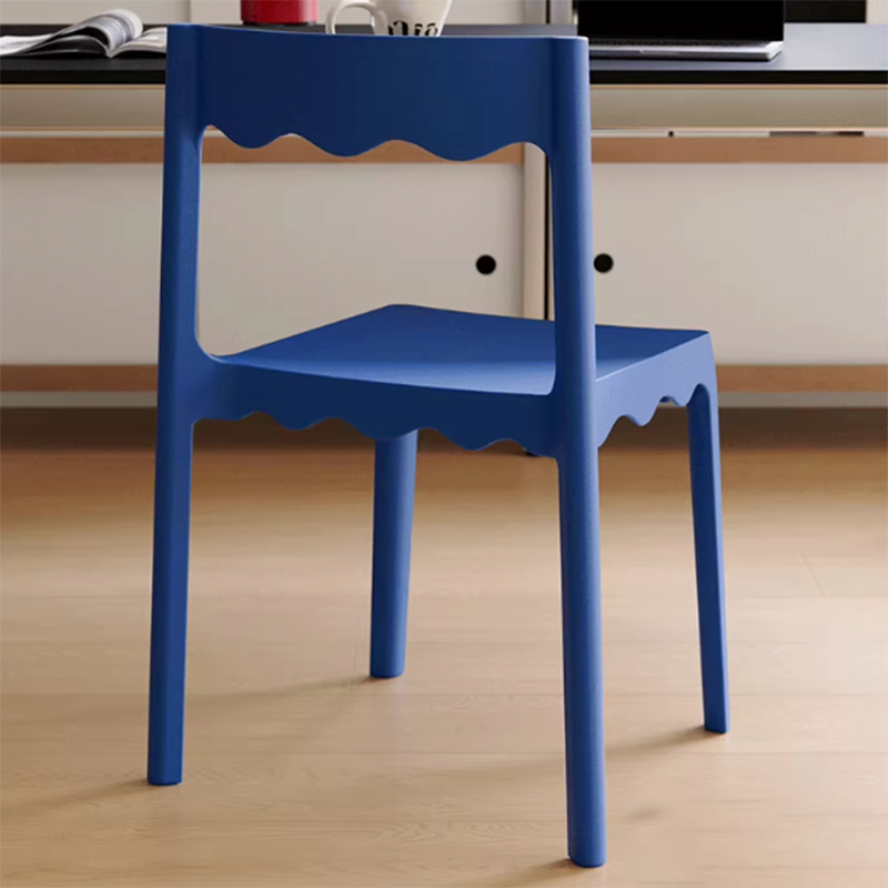 Chaise de salle à manger empilable carrée en plastique PP, style nordique contemporain, sans accoudoirs, avec dossier, pour salle à manger 