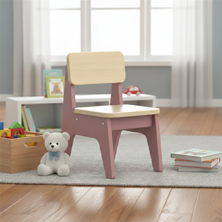 Zeitgenössischer nordischer trapezförmiger strapazierfähiger Buchenholzhocker für Kinder ohne Rückenlehne für das Wohnzimmer 