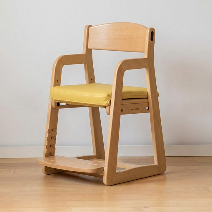 Chaise de salon pour enfants moderne minimaliste en trapèze, bois de hêtre, similicuir, mousse, réglable, avec dossier et accoudoirs pour salon 