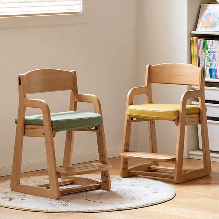Chaise de salon pour enfants moderne minimaliste en trapèze, bois de hêtre, similicuir, mousse, réglable, avec dossier et accoudoirs pour salon 
