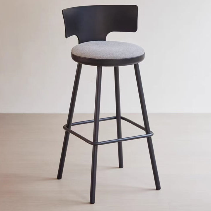 Moderner skandinavischer PP-Kunststoff-Iron-Leinen-Schwamm-Bogen-Leichtbau-Barhocker mit Rückenlehne und Fußstütze für das Esszimmer 