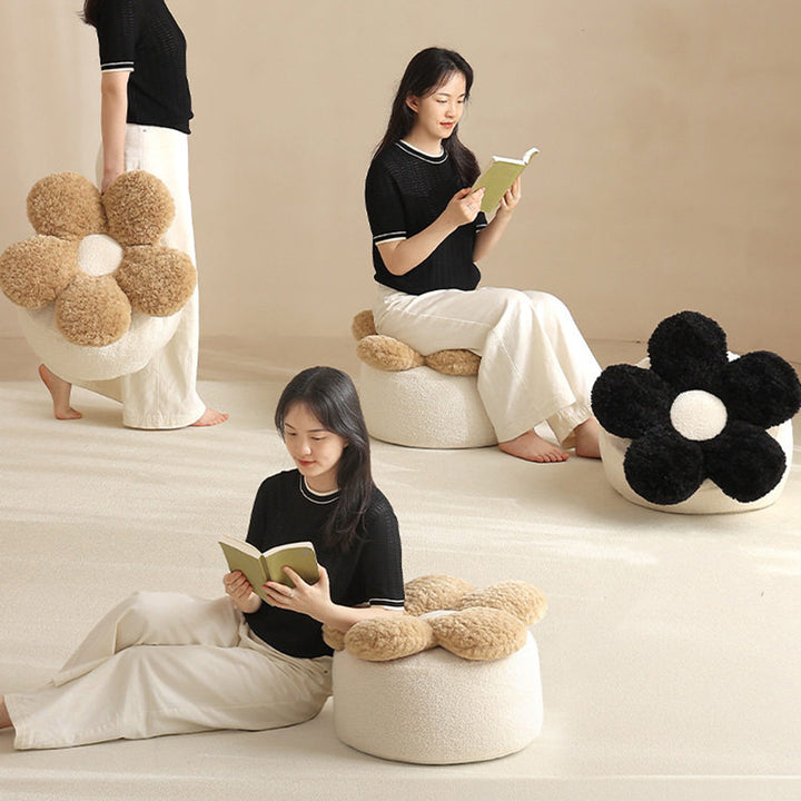 Contemporary Nordic de felpa suave Teddy con bolitas de EPP, diseño de pétalos, desenfundable y lavable, taburete bajo sin respaldo ni reposabrazos para sala de estar 