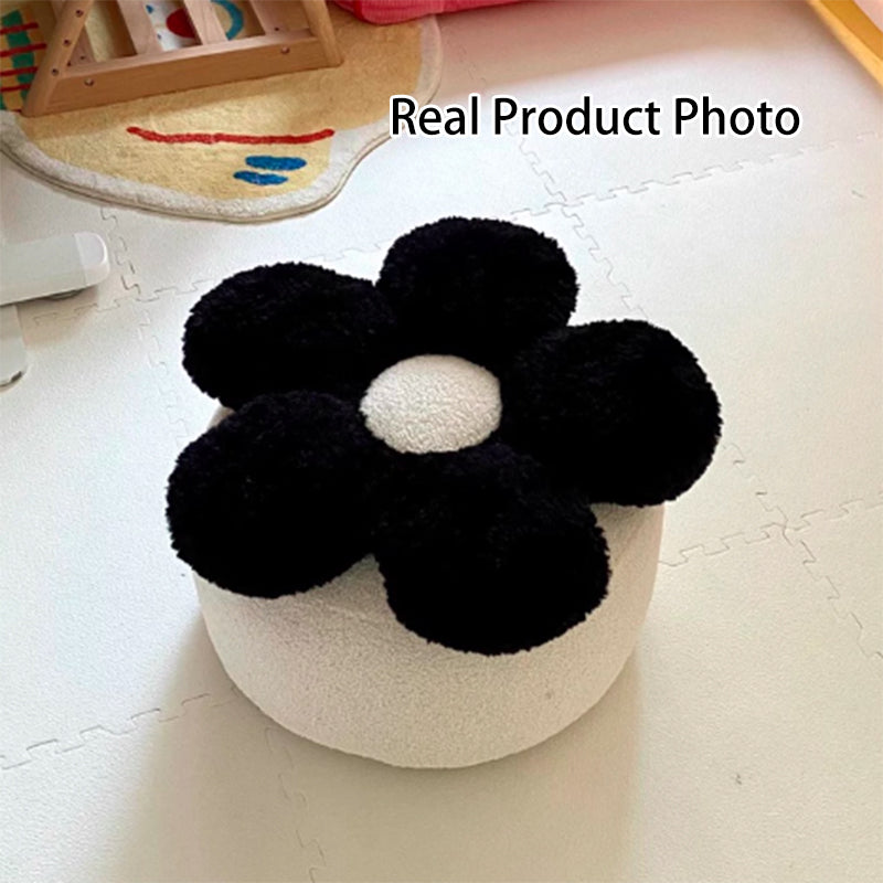 Contemporary Nordic de felpa suave Teddy con bolitas de EPP, diseño de pétalos, desenfundable y lavable, taburete bajo sin respaldo ni reposabrazos para sala de estar 