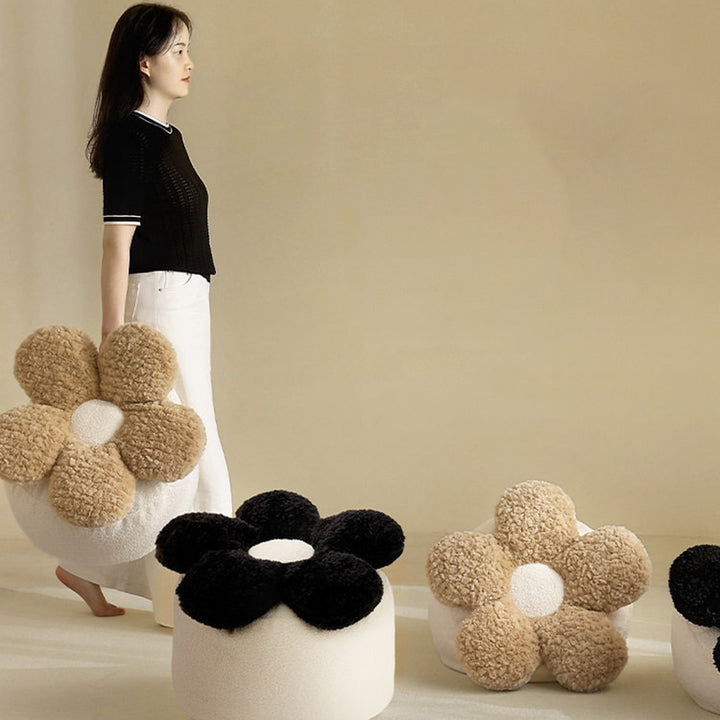 Contemporary Nordic de felpa suave Teddy con bolitas de EPP, diseño de pétalos, desenfundable y lavable, taburete bajo sin respaldo ni reposabrazos para sala de estar 