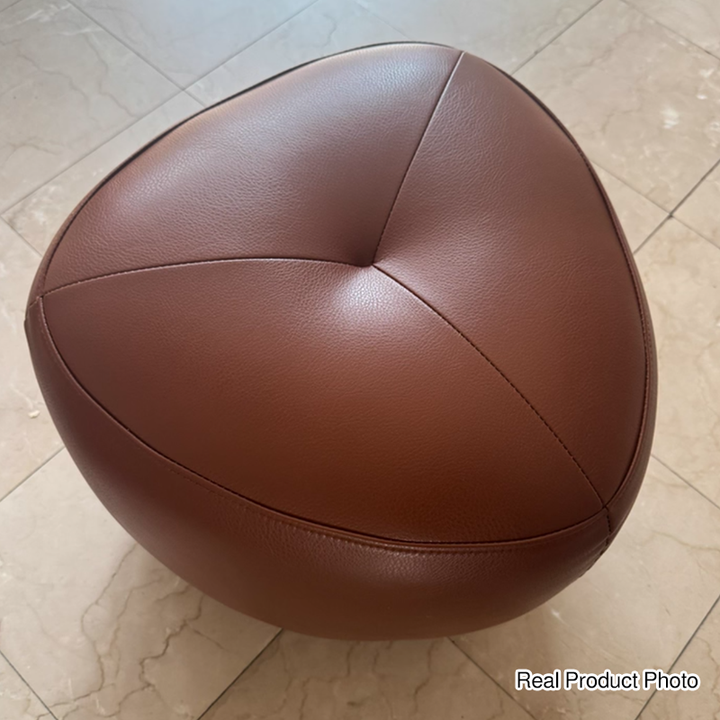 Taburete bajo sin respaldo ni reposabrazos de madera de pino escandinava contemporánea, cuero sintético, esponja, forma triangular redondeada, para sala de estar 