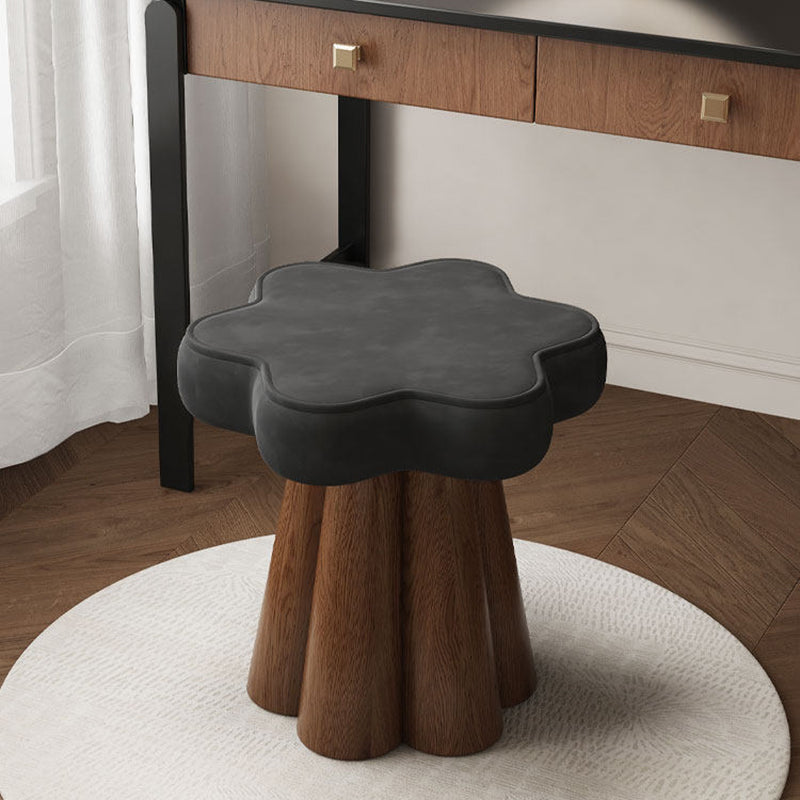 Moderner drehbarer Schminkhocker in Blütenform aus nordischem Massivholz, Samt und Schwamm, ohne Rückenlehne und Armlehnen, fürs Schlafzimmer 