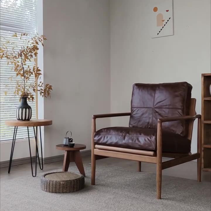 Chaise d’appoint carrée à bord droit en cuir synthétique japonais traditionnel effet huile-cire, avec dossier et accoudoirs, pour chambre et salon 