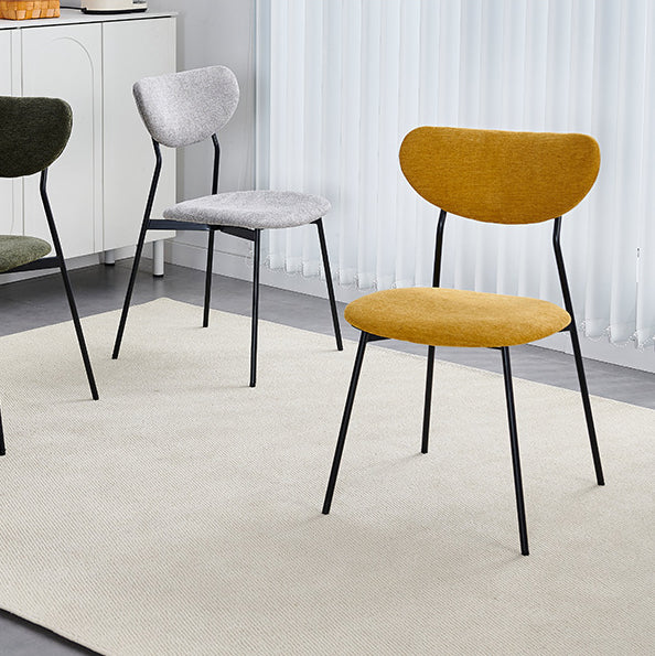Chaise de salle à manger en lin scandinave contemporain en fer semi-ronde avec dossier pour salon et salle à manger 