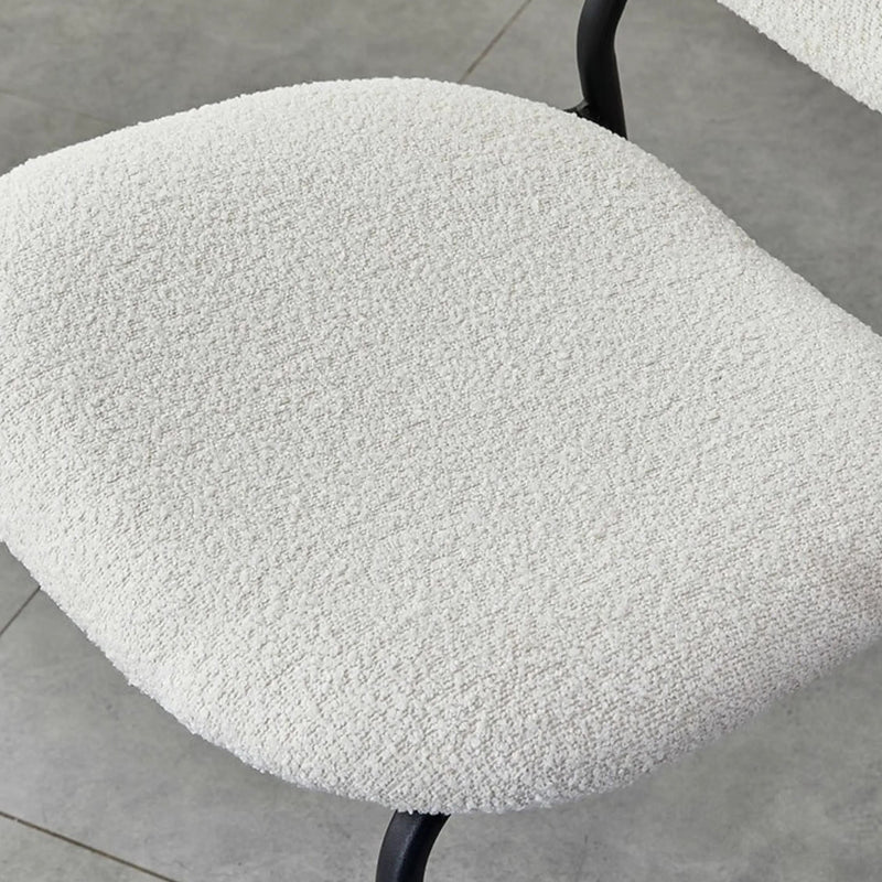 Silla de comedor redonda de hierro de terciopelo escandinavo contemporáneo con respaldo para sala de estar 