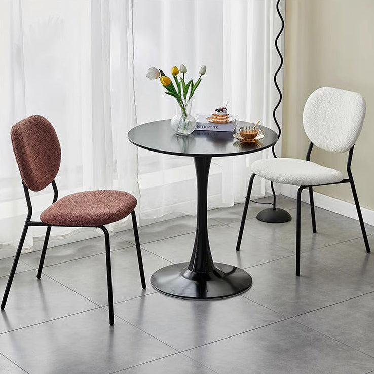 Silla de comedor redonda de hierro de terciopelo escandinavo contemporáneo con respaldo para sala de estar 