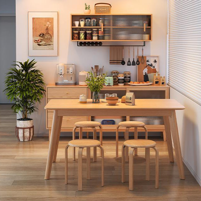 Moderner minimalistischer Massivholz-Rundstuhl für das Wohnzimmer 