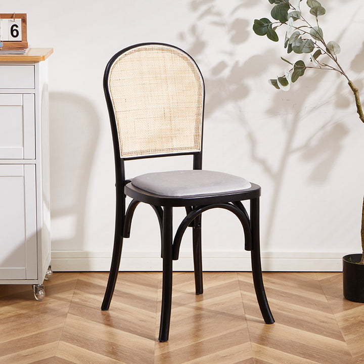 Chaise de salle à manger contemporaine scandinave en rotin et bois massif ovale carrée avec dossier pour salle à manger 