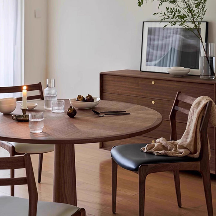 Traditioneller chinesischer PU-Leder Esszimmerstuhl aus massivem Holz mit gebogenem quadratischem Design und Rückenlehne für das Esszimmer 