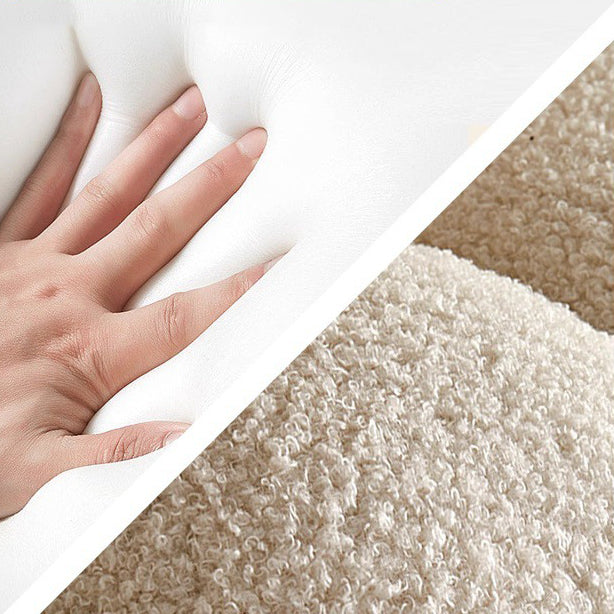 Moderner minimalistischer Hocker aus Lammwolle und massivem Holz für das Wohnzimmer 
