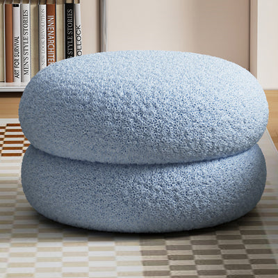 Moderner minimalistischer Hocker aus Lammwolle und massivem Holz für das Wohnzimmer 