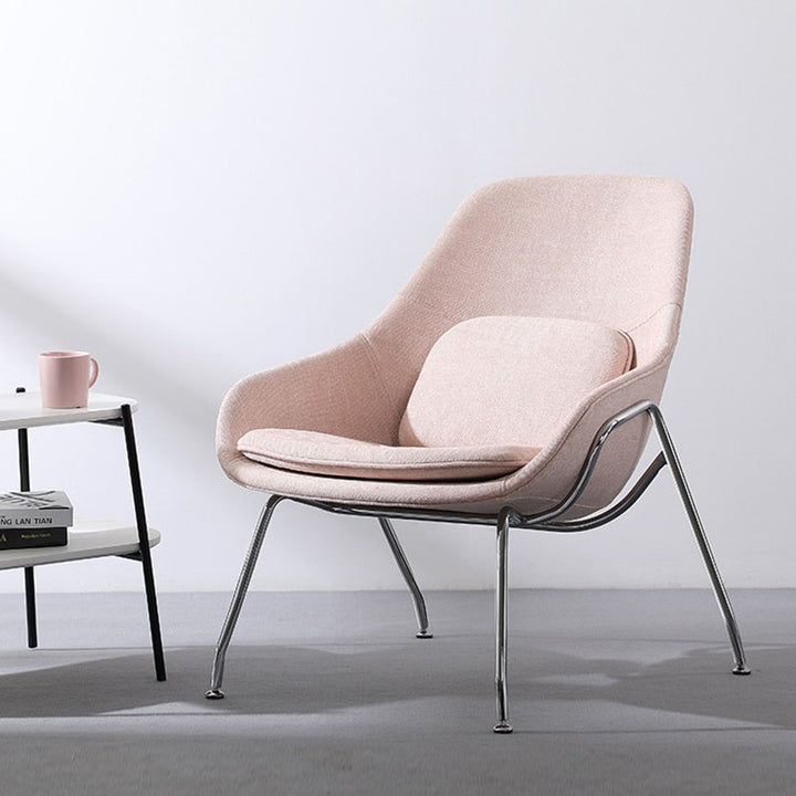 Chaise d'accent carrée incurvée en fer moderne en tissu scandinave avec dossier pour salon 