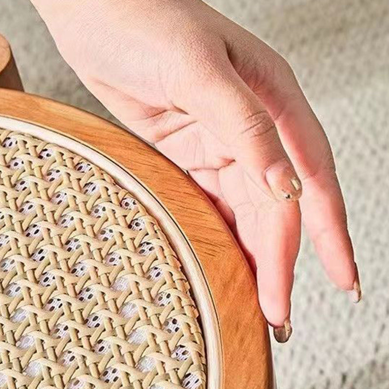 Zeitgenössischer skandinavischer Rattan-Gummibaumholz-Rundhocker für das Wohnzimmer 
