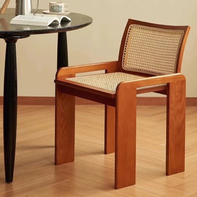 Chaise de salle à manger traditionnelle vintage en rotin en bois massif à lattes creuses avec dossier pour salle à manger 