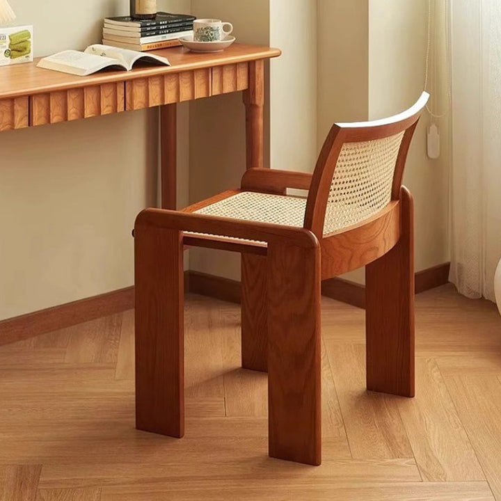 Chaise de salle à manger traditionnelle vintage en rotin en bois massif à lattes creuses avec dossier pour salle à manger 