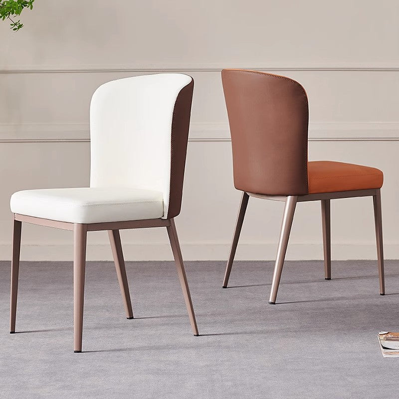 Zeitgenössischer skandinavischer PU-Leder-Kohlenstoffstahl-gekrümmter quadratischer Esszimmerstuhl mit Rückenlehne für das Esszimmer 