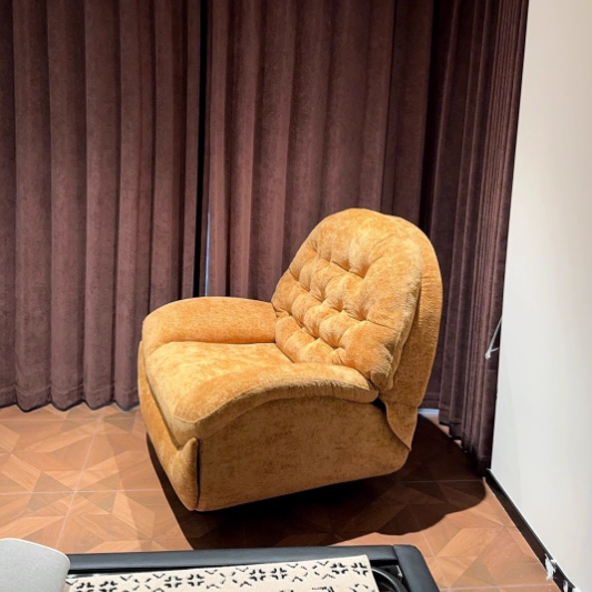 Contemporary Scandinavian Cat Scratch Leather Chenille Velvet Metal Semi-Circle Grid Accent Chair With Backrest For Living Room
