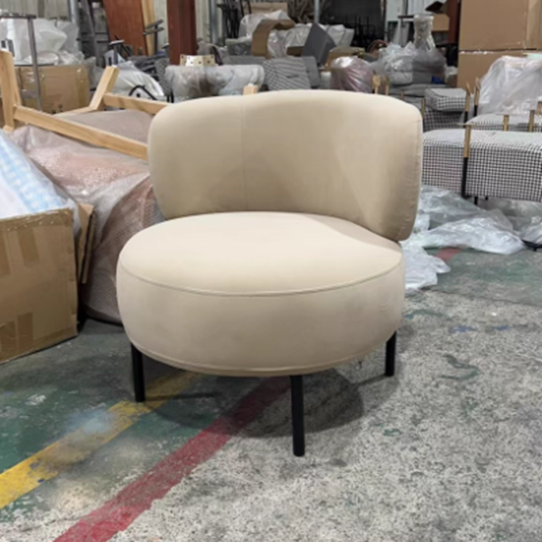 Contemporary Scandinavian Velvet Solid Wood Curved Round Accent Chair With Backrest For Living Room