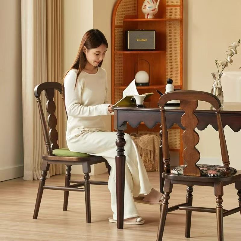 Traditional French Velvet Rubberwood Rounded Square Wave Dining Chair With Backrest For Dining Room