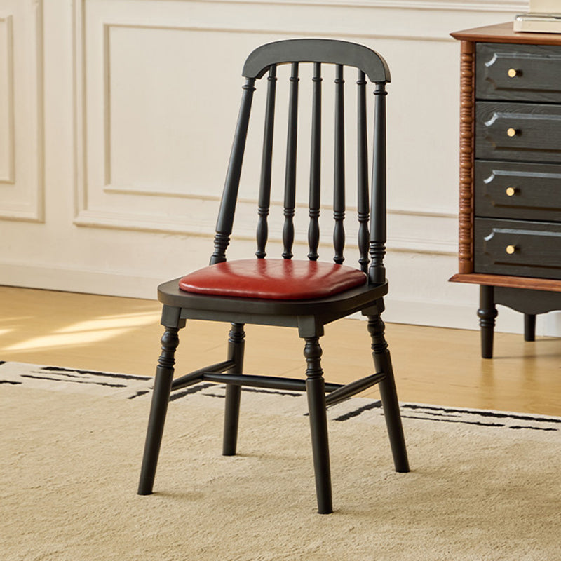 Chaise de salle à manger carrée cylindrique en bois d’hévéa vintage traditionnel avec revêtement en PU cuir et dossier, pour salle à manger 