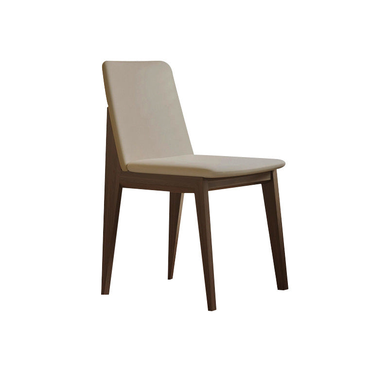 Moderner skandinavischer Esszimmerstuhl mit quadratischer Rückenlehne aus Eschenholz und Mikrofaserleder für das Esszimmer 
