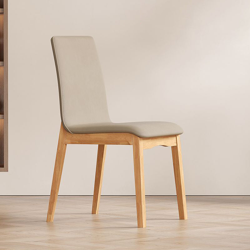 Chaise de salle à manger contemporaine scandinave en bois massif, microfibre et cuir, dossier carré incurvé pour salle à manger 