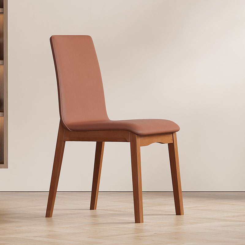 Chaise de salle à manger contemporaine scandinave en bois massif, microfibre et cuir, dossier carré incurvé pour salle à manger 