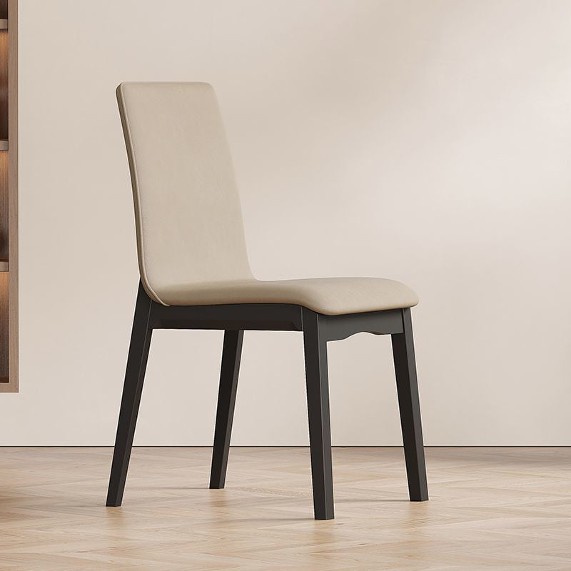 Chaise de salle à manger contemporaine scandinave en bois massif, microfibre et cuir, dossier carré incurvé pour salle à manger 