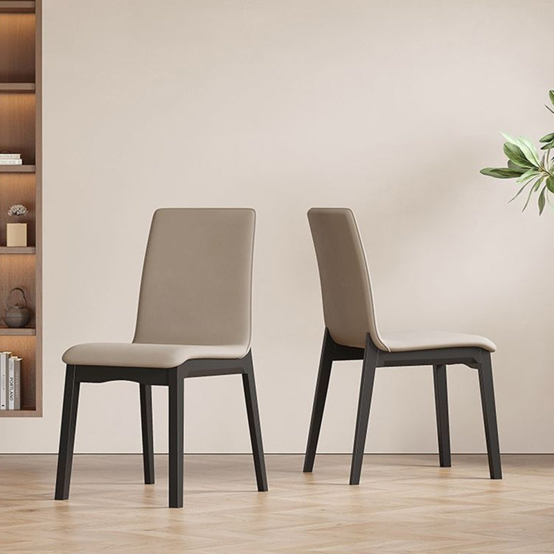 Chaise de salle à manger contemporaine scandinave en bois massif, microfibre et cuir, dossier carré incurvé pour salle à manger 