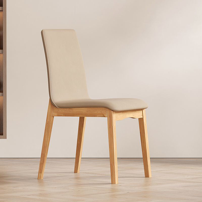 Chaise de salle à manger contemporaine scandinave en bois massif, microfibre et cuir, dossier carré incurvé pour salle à manger 