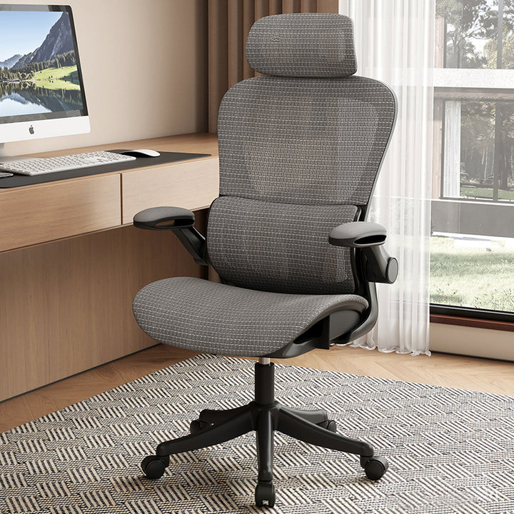 Chaise de bureau courbée moderne minimaliste à cinq branches en acier et maille de nylon avec dossier et accoudoirs pour bureau à domicile 