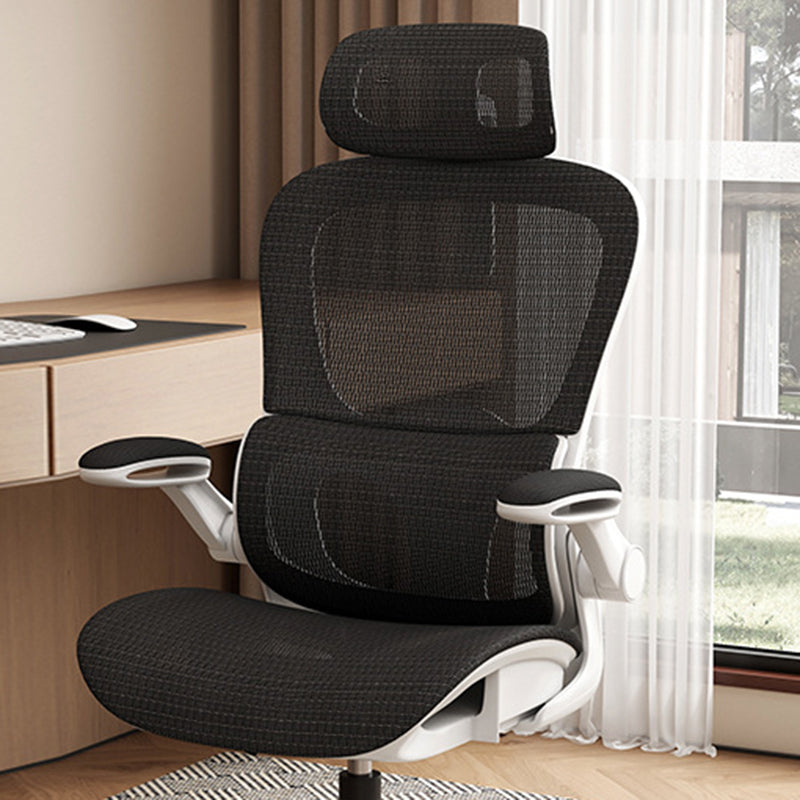 Chaise de bureau courbée moderne minimaliste à cinq branches en acier et maille de nylon avec dossier et accoudoirs pour bureau à domicile 