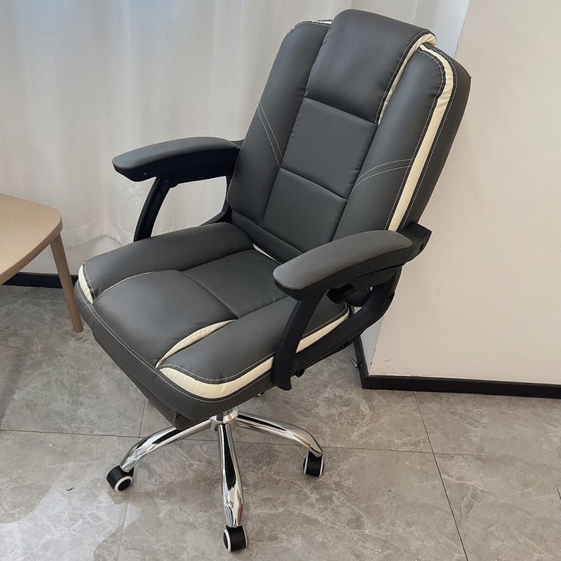 Chaise de bureau contemporaine scandinave en cuir, acier, rectangulaire incurvée, cinq étoiles, avec dossier et accoudoirs, pour la maison et le bureau 