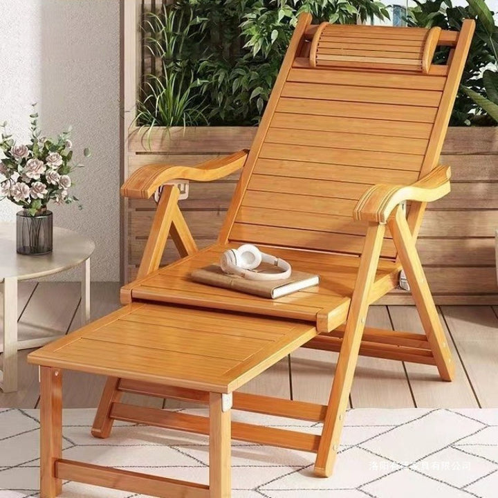 Traditioneller klappbarer Liegestuhl aus chinesischem Bambus mit rechteckigem Hohldesign, Rückenlehne und Armlehnen für Wohnzimmer und Balkon 