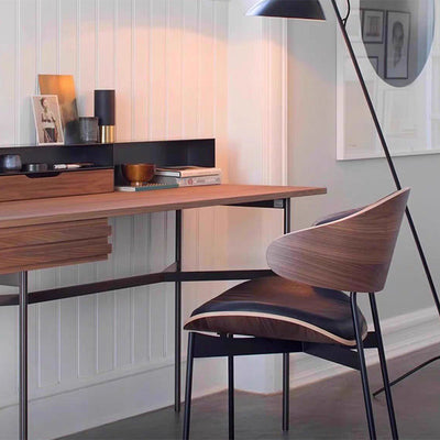 Chaise de salle à manger moderne minimaliste avec dossier carré incurvé en cuir synthétique et métal en feuille 