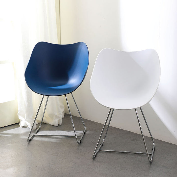 Contemporary Nordic Curved Iron PP Dining Chair Backrest Armrest For Dining Room