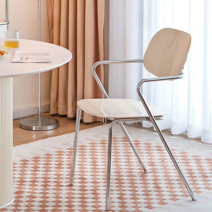 Moderner minimalistischer rechteckiger Stuhl aus PC und Eisen mit Rückenlehne und Armlehnen für das Wohnzimmer 