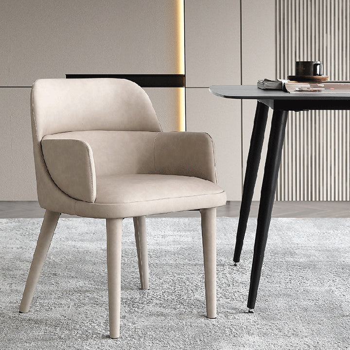 Moderner minimalistischer rechteckiger Stuhl aus Kunstleder und Eiche mit Rückenlehne und Armlehnen für das Wohnzimmer 