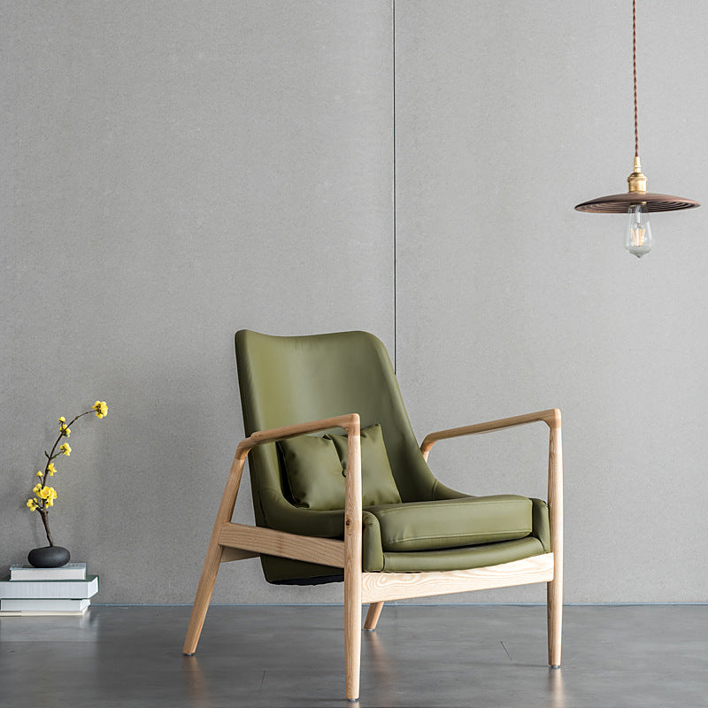 Silla de acento rectangular de madera y cuero nórdica contemporánea con respaldo y reposabrazos para sala de estar 