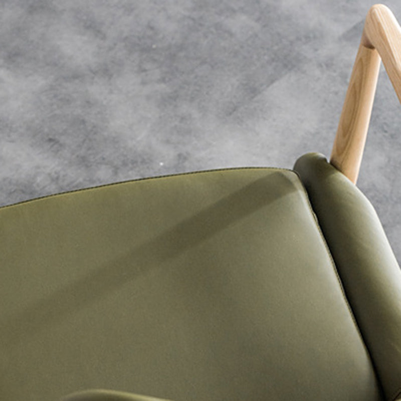 Silla de acento rectangular de madera y cuero nórdica contemporánea con respaldo y reposabrazos para sala de estar 