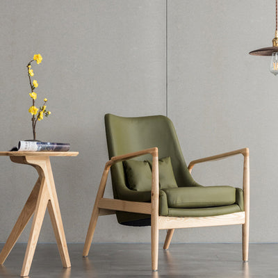 Silla de acento rectangular de madera y cuero nórdica contemporánea con respaldo y reposabrazos para sala de estar 